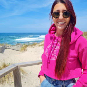 Kanguru Cropped Outline