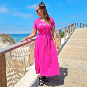 Vestido canelado com cinto